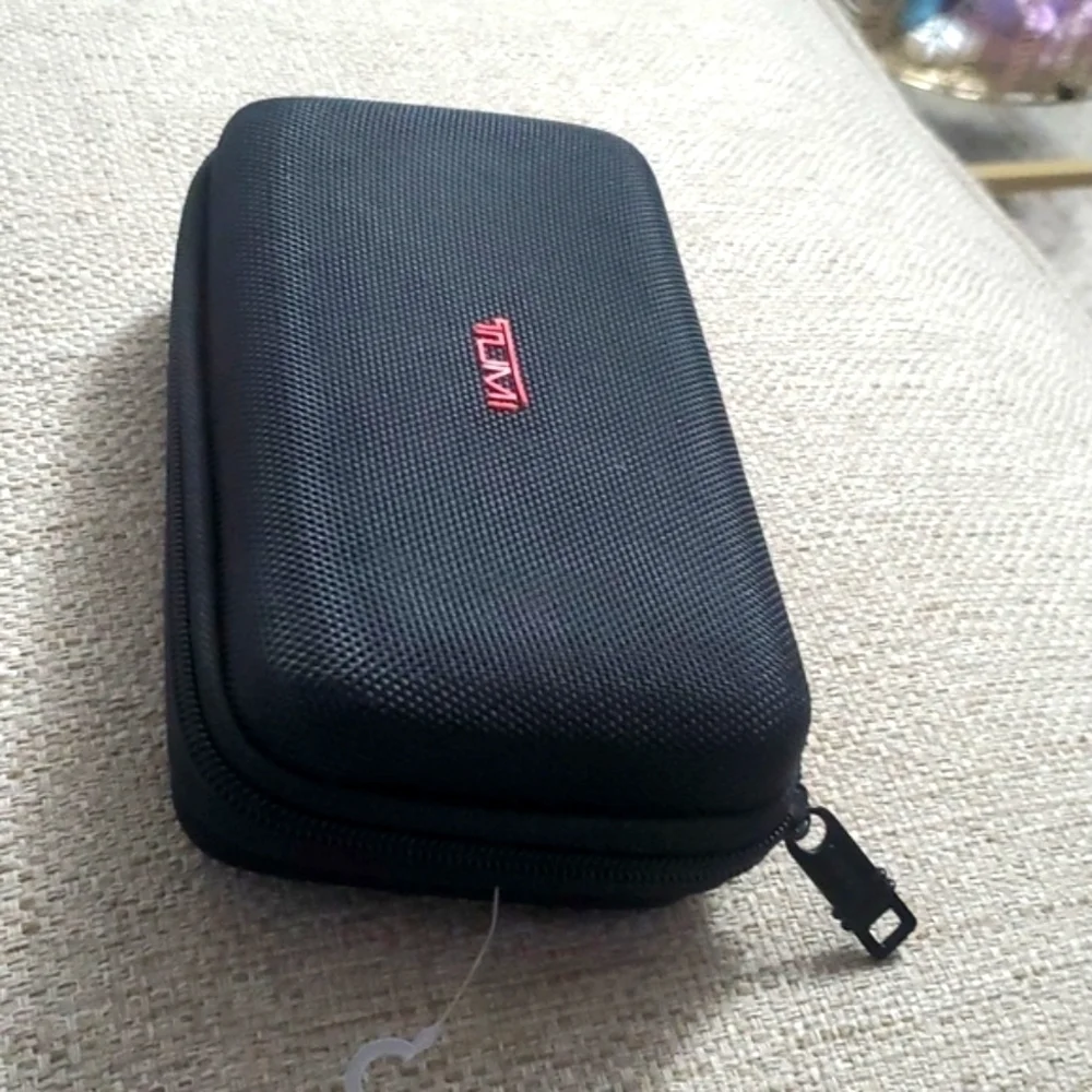 TUMI FOR Delta black  Travel Case new